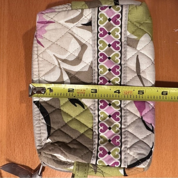 Vera Bradley Set of 3 in Burgundy. Cosmetic Pouches & Card/ID Holder EUC-NWT - Picture 10 of 16